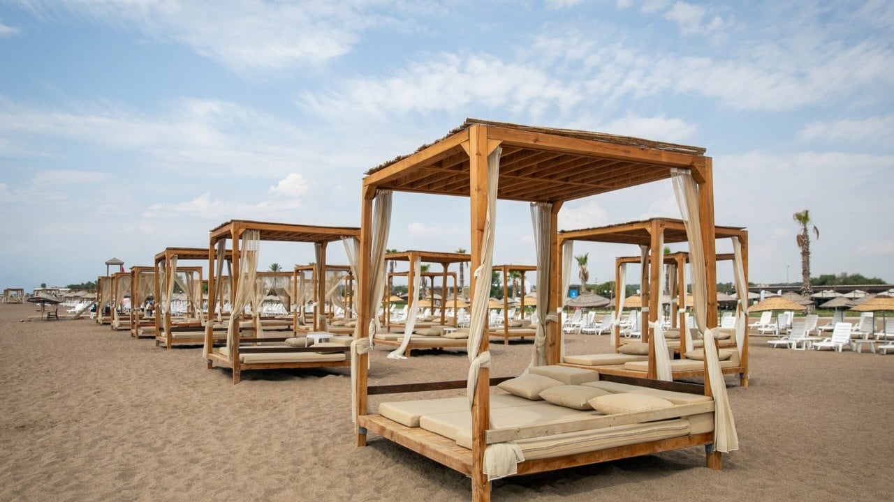 Foto - Halk plajlarında rekor ilgi: Tamı tamına 3 milyon 252 bin 769 kişi denize ücretsiz ulaştı...