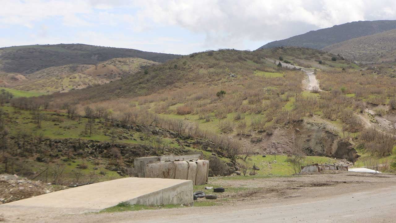 Foto - Halk 'suyuma, doğaya dokunma diyerek ayaklandı! Vali devasa projeyi iptal etti
