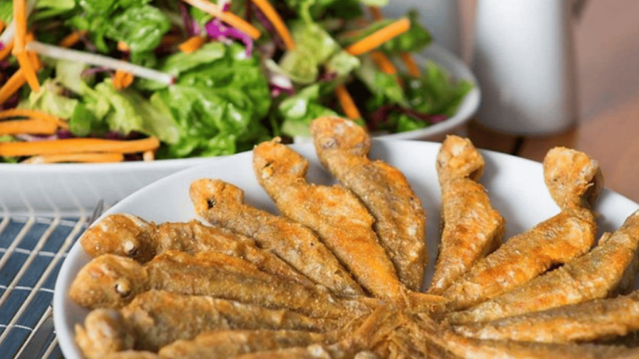 Hamsi nasıl kızartılır? Öyle bir şey ki: Büyük küçük herkesin sevdiği bir lezzet her gün yemek isteyeceksiniz