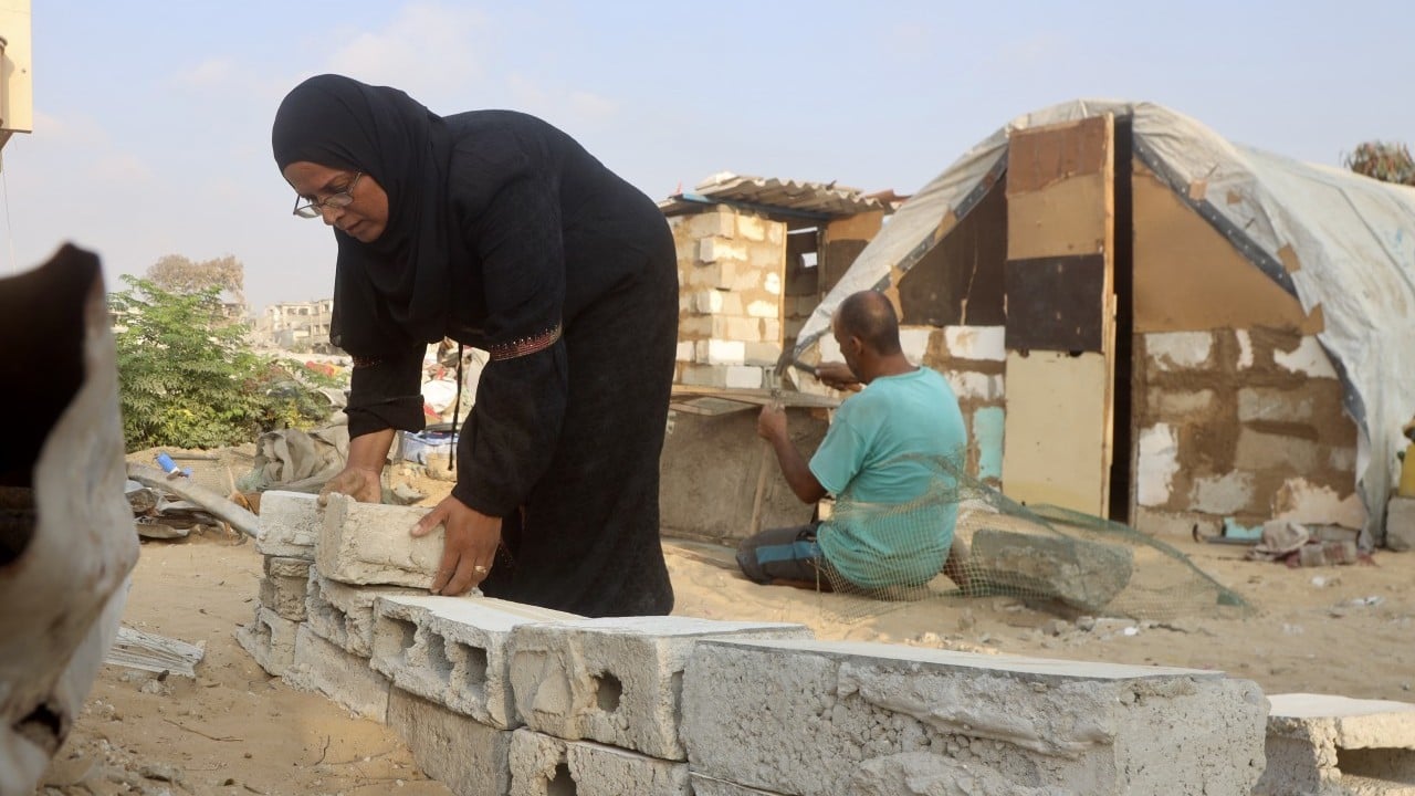 Foto - Han Yunus küllerinden doğuyor