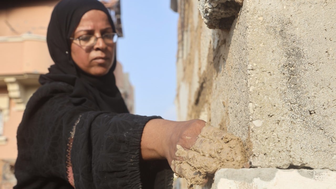 Foto - Han Yunus küllerinden doğuyor