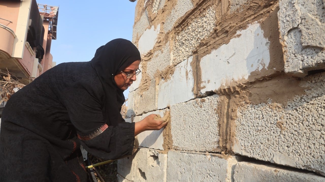 Foto - Han Yunus küllerinden doğuyor