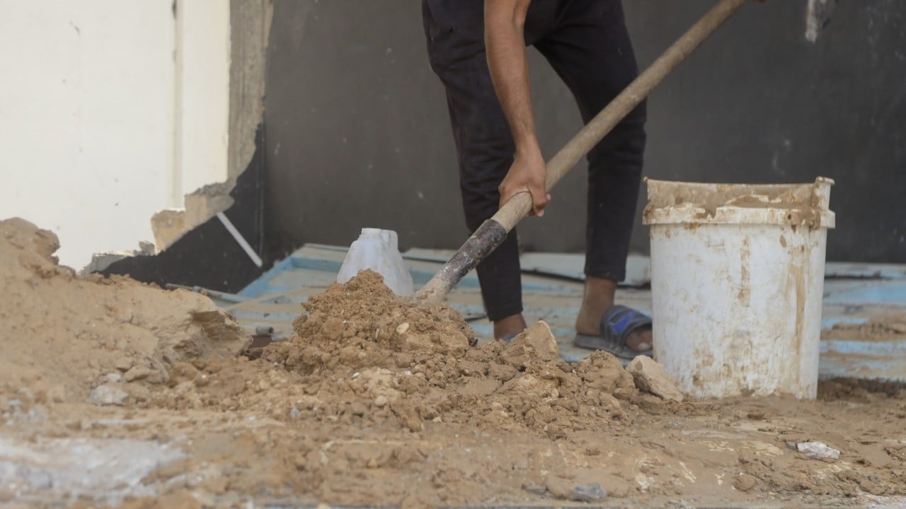 Foto - Han Yunus küllerinden doğuyor