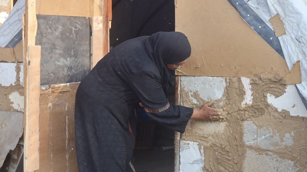 Foto - Han Yunus küllerinden doğuyor