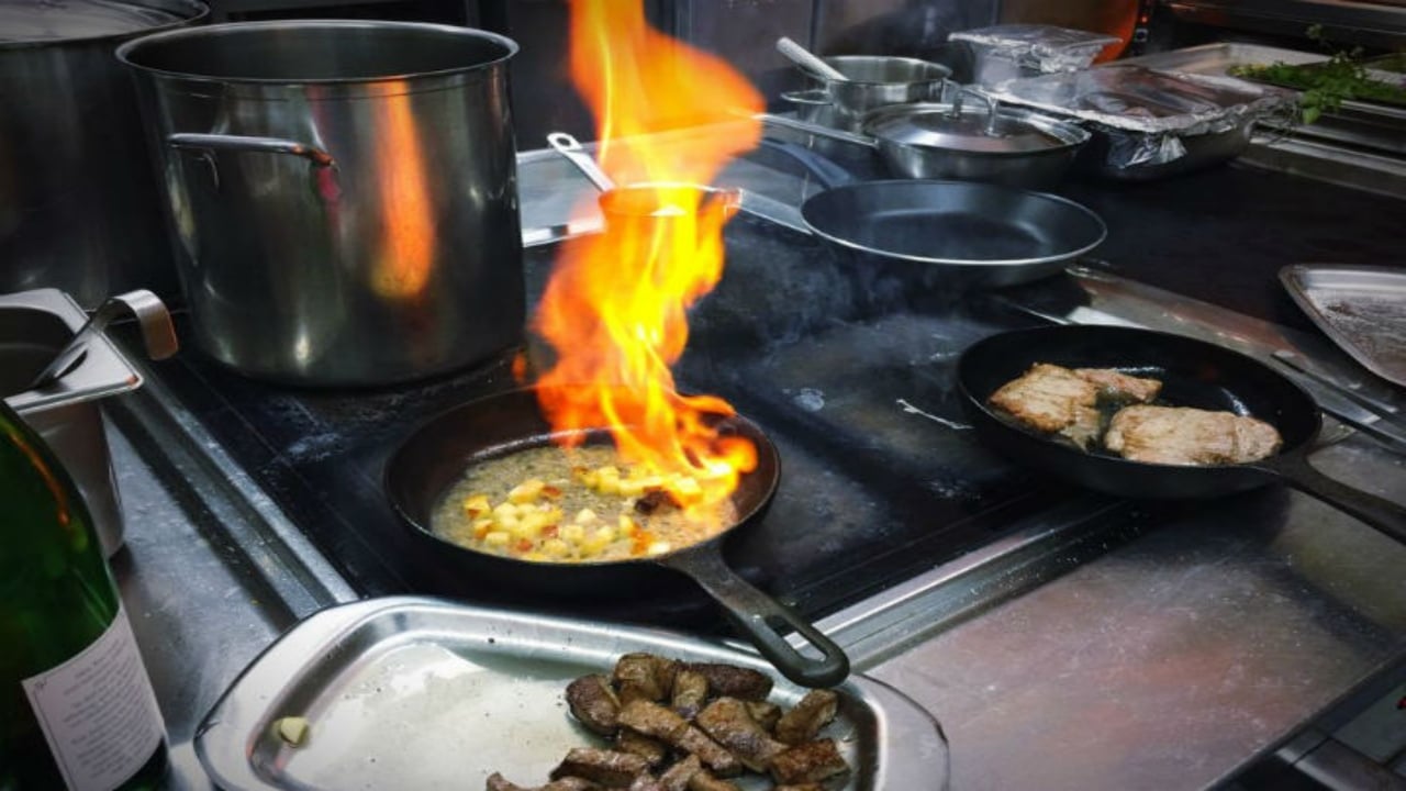 Foto - Hanımların vazgeçilmeziydi! Teflon tavalar yasaklanıyor