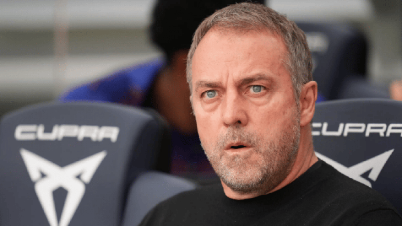 Foto - Hansi Flick Barcelona yönetiminden iki acil talepte bulundu 
