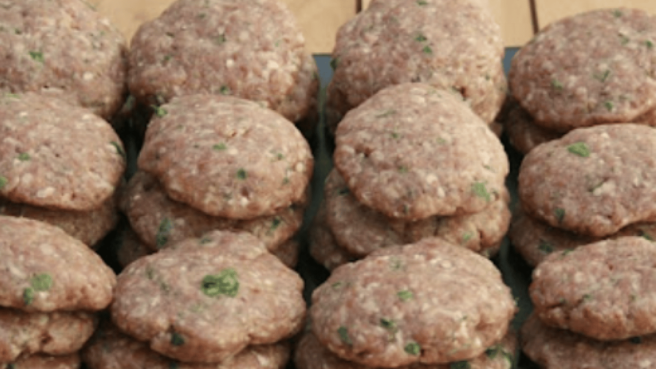 Harç hazırlama ve pişirmedeki küçük detaylar... Köfteyi sertleştiren 3 hata