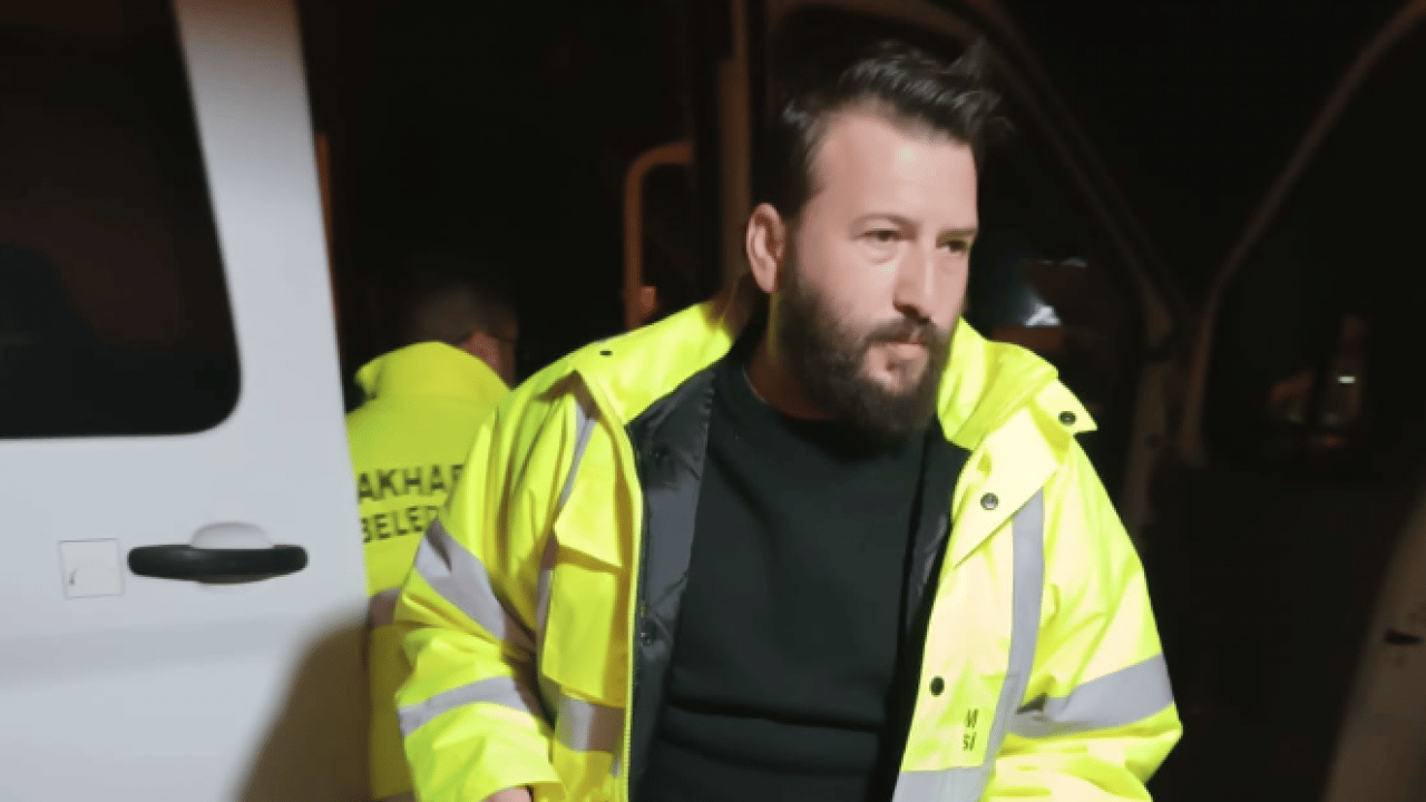 Foto - Hasan Arslan’dan Özgür Özel’e sert tepki: Lafla değil, listeyle konuşuyoruz