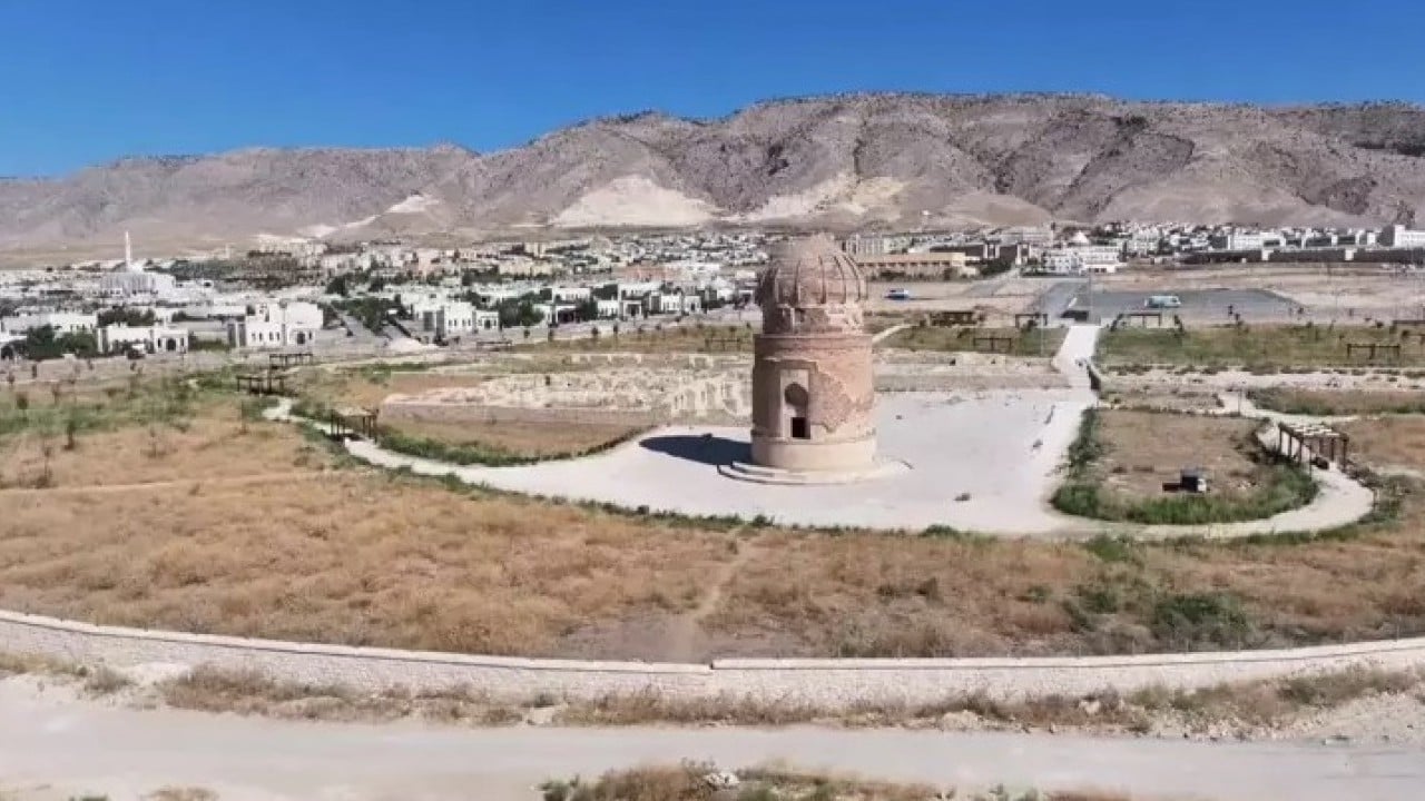 Foto - Hasankeyf'te 552 yıllık Zeynel Bey Türbesi dikkat çekiyor! Turistlerin uğrak noktalarından biri oldu
