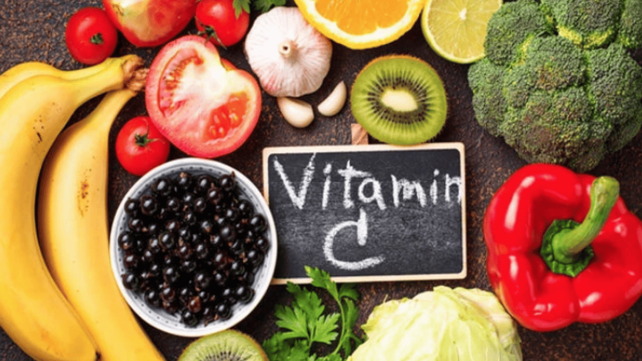 Hasta olmamak için C vitamini önerisi bol bol tüketin! Sadece portakal mandalina ve limon yetmez