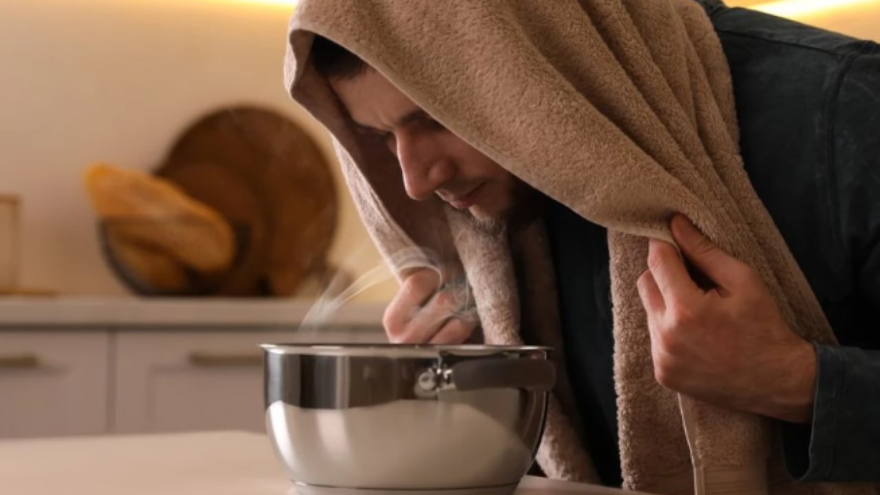 Foto - Hastaneye gitmenize gerek kalmayacak! Burun akıntısından kurtulmanın doğal yolu