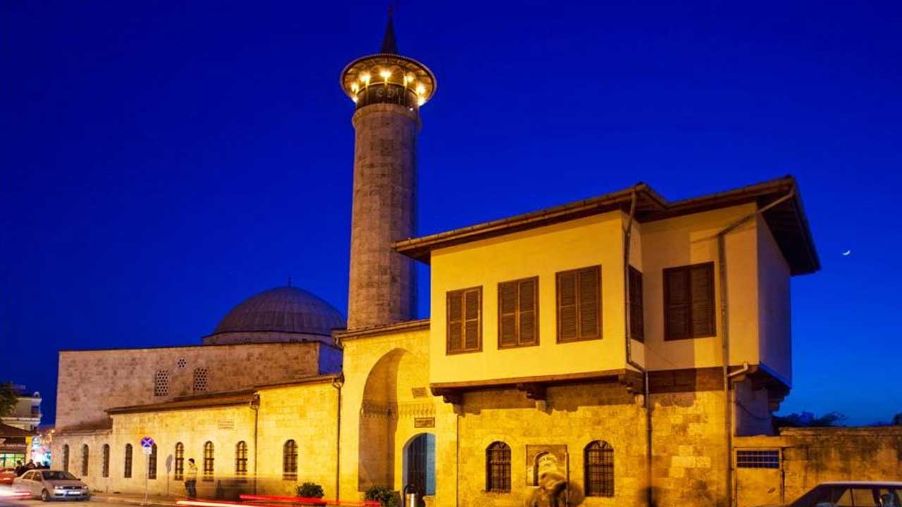 Foto - Hatay küllerinden doğdu! Teslim edilen konut ve iş yeri sayısı 100 bine yaklaştı