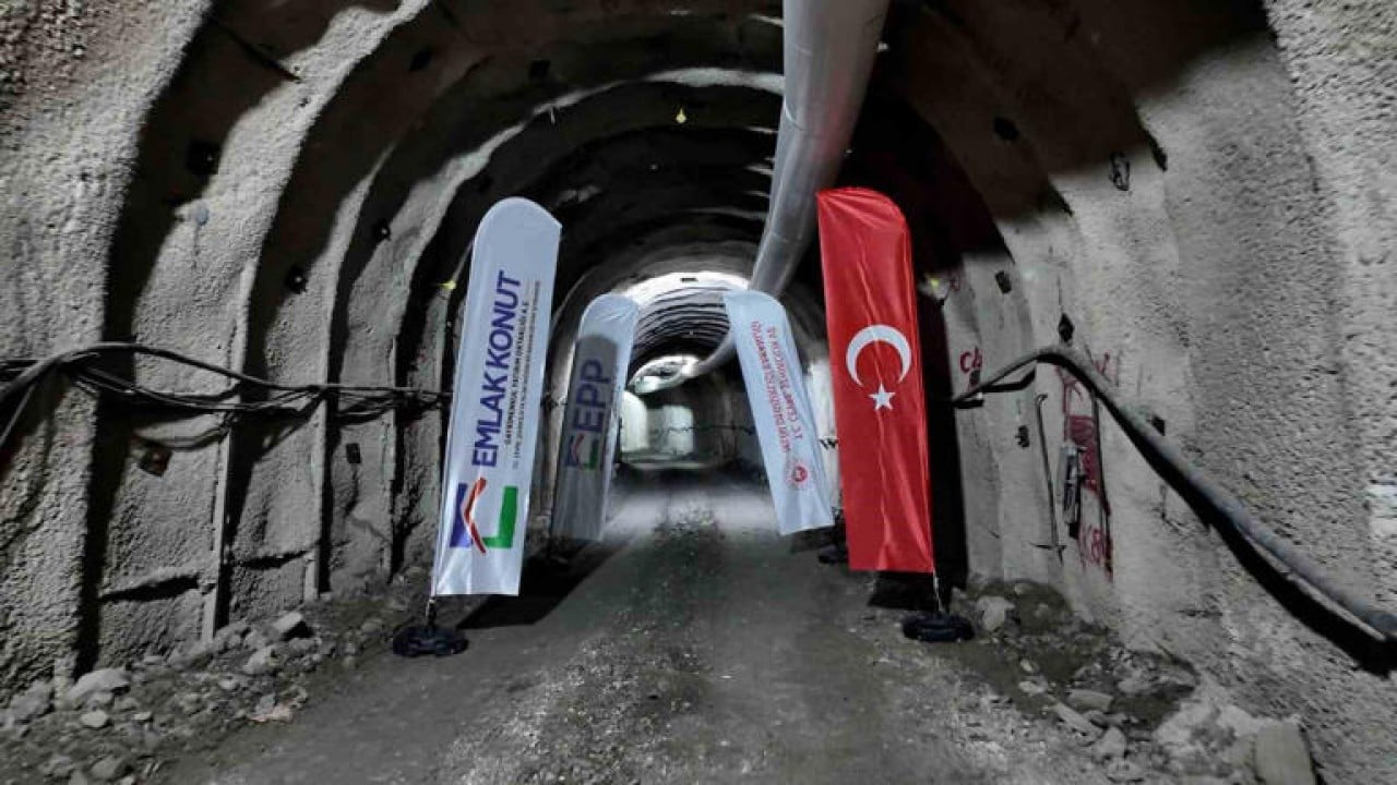 Foto - Hatay’a Türkiye'nin en büyük atık su tüneli