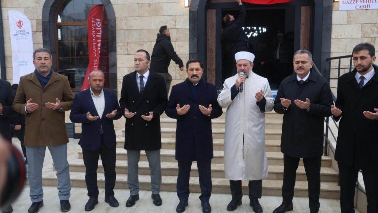 Foto - Hatay’da deprem sonrası 118. cami ibadete açıldı