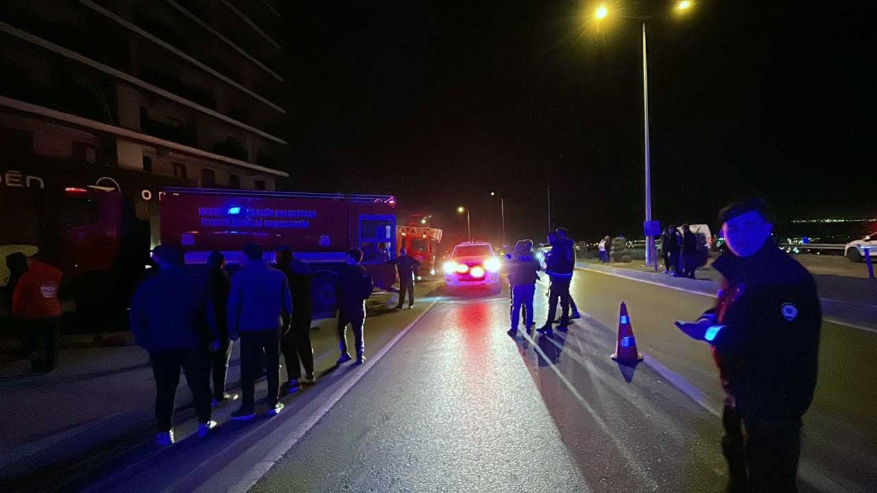 Foto - Hatay’da galeride çıkan yangın: 2 ölü, 14 kişi hastanede