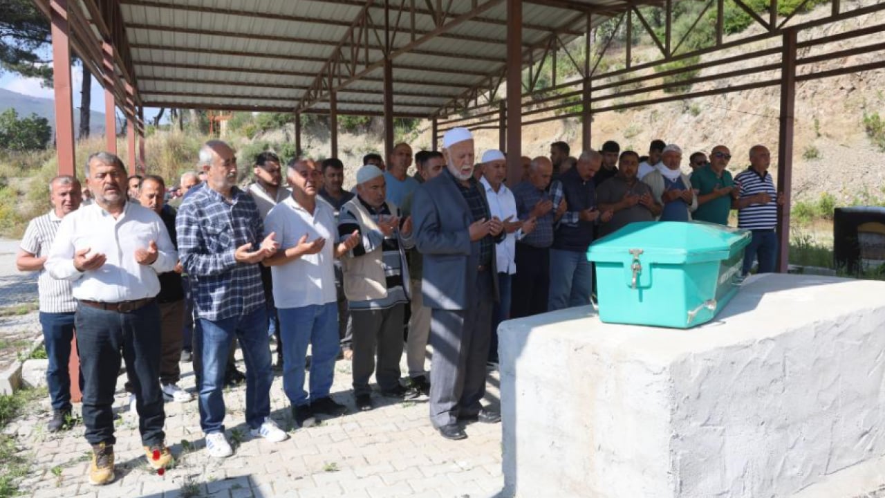 Foto - Hatay'da kan donduran vahşet: Madde bağımlısı cani baba 3 yaşındaki Poyraz'ı katletti