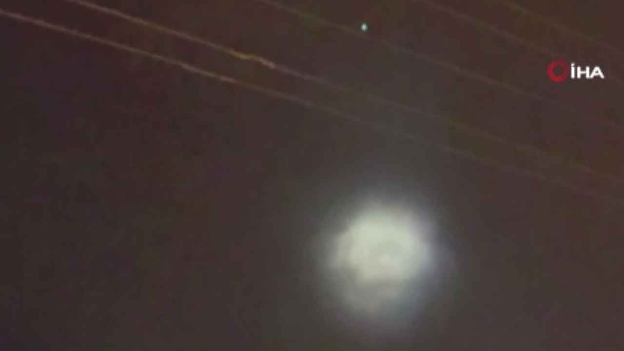 Foto - Hatay semalarında sıcak saatler: Füzelerin biri gidiyor, biri geliyor