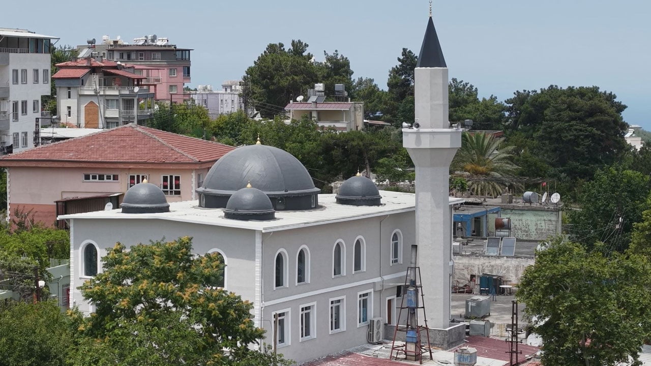 Hatay’da yeniden ihya sürüyor! Depremin ardından 131’inci cami açıldı