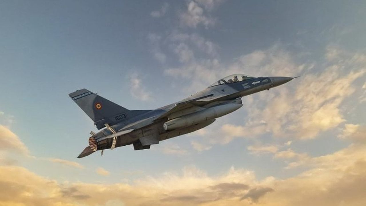 Foto - Hava sahasını delip geçen İHA vuruldu! F-16’lar acil kodla birbiri ardına kalktı, acımadan düşürdü