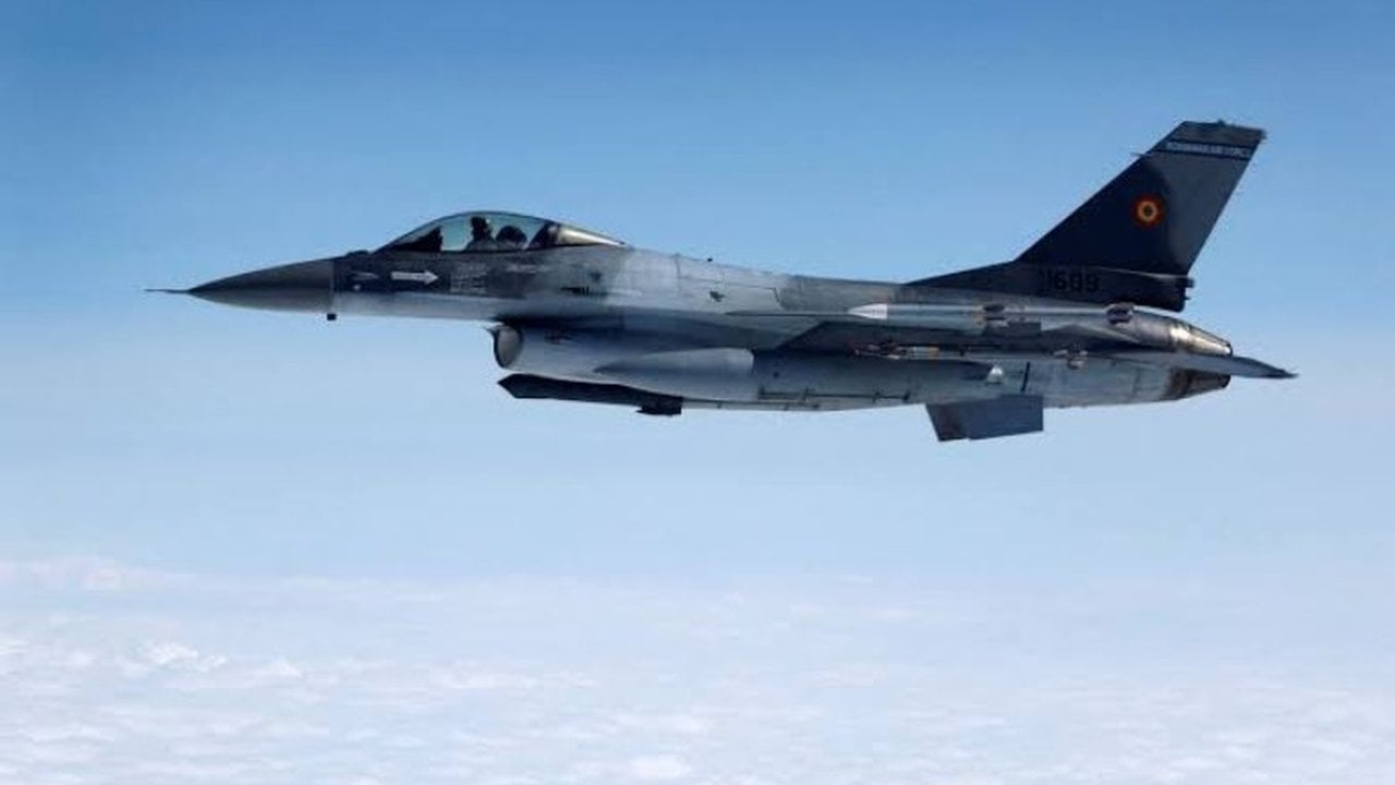 Foto - Hava sahasını delip geçen İHA vuruldu! F-16’lar acil kodla birbiri ardına kalktı, acımadan düşürdü