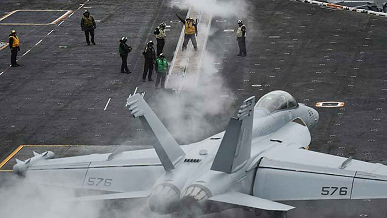 Foto - Hava savunma ve radarları bozan katil savaş uçağı EA-18G Growler: Eli kolunu sallaya sallaya ülkeye sızdı