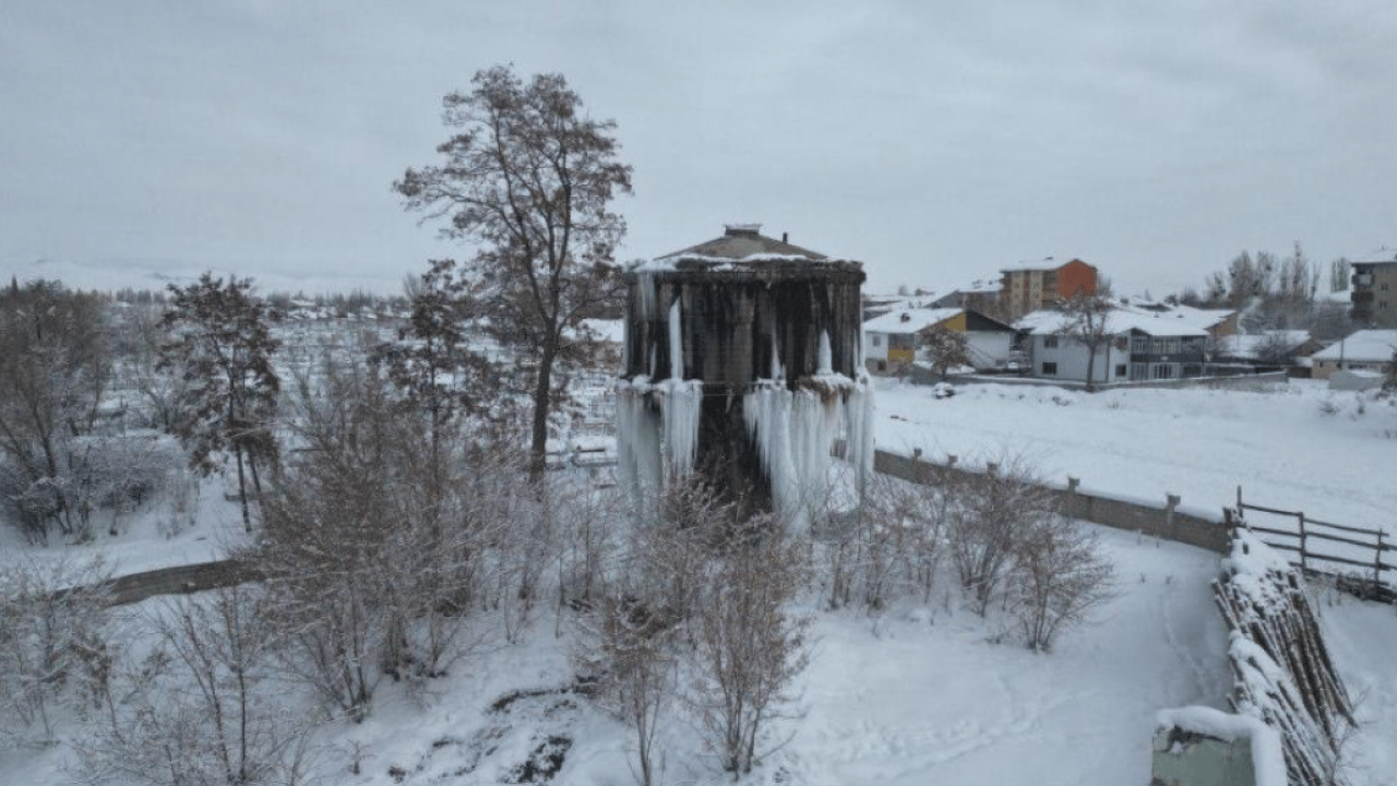 Foto - Hava sıcaklıkları arttı! Ağrı’da kar sonrası güzel görüntüler