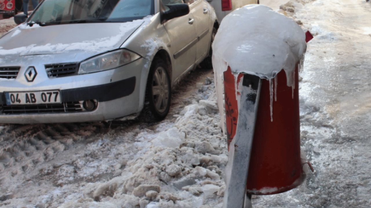 Foto - Hava sıfırın altında 23 derece! O ilimizde hayat resmen durdu