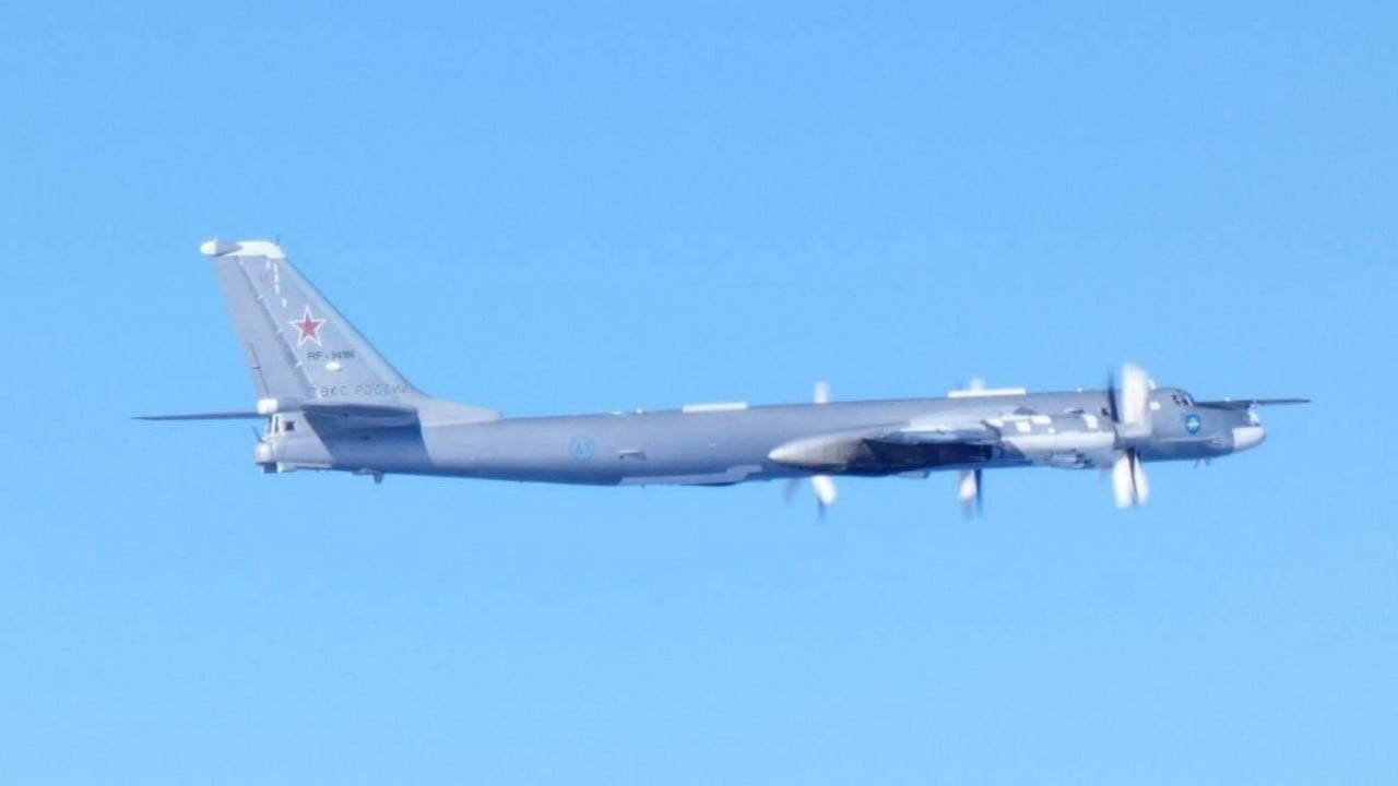 Foto - Havada gerilim: Biri yaklaştı biri tetiği çekti!