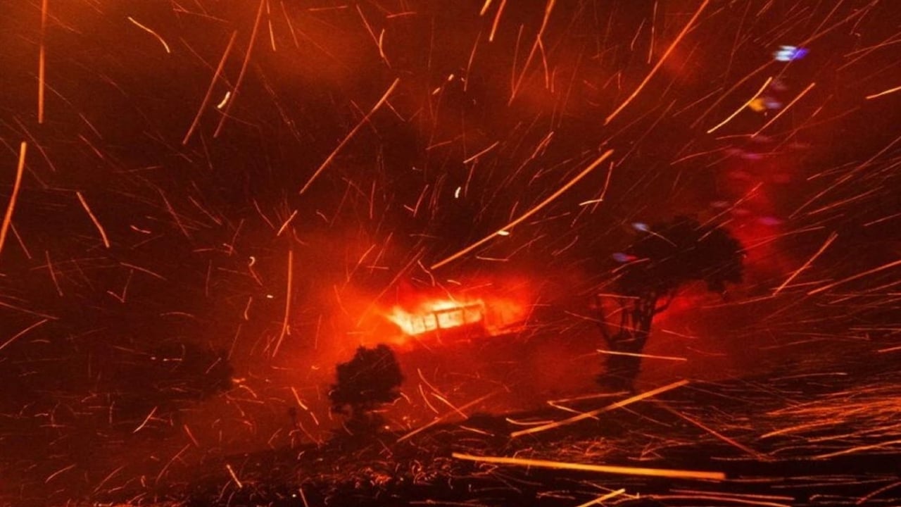 Foto - Havai fişek fabrikasında büyük patlama: Çok sayıda ölü var