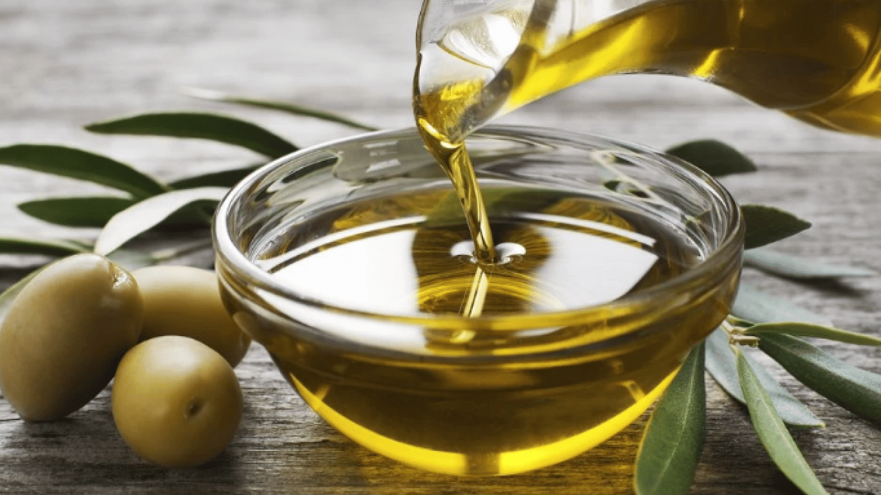 Foto - Havalar soğudu aman dikkat! Soğukta çatlayan elleri nemlendirmenin doğal yolu