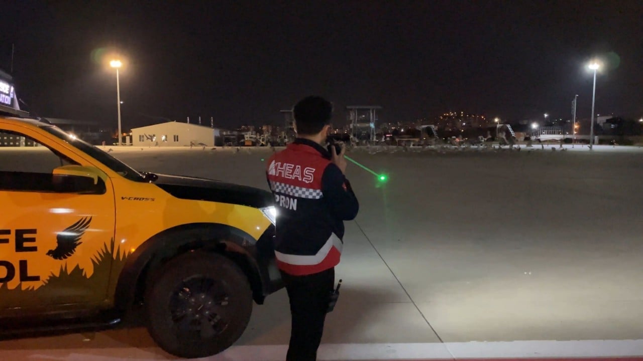 Foto - Havalimanları ornitologlara emanet