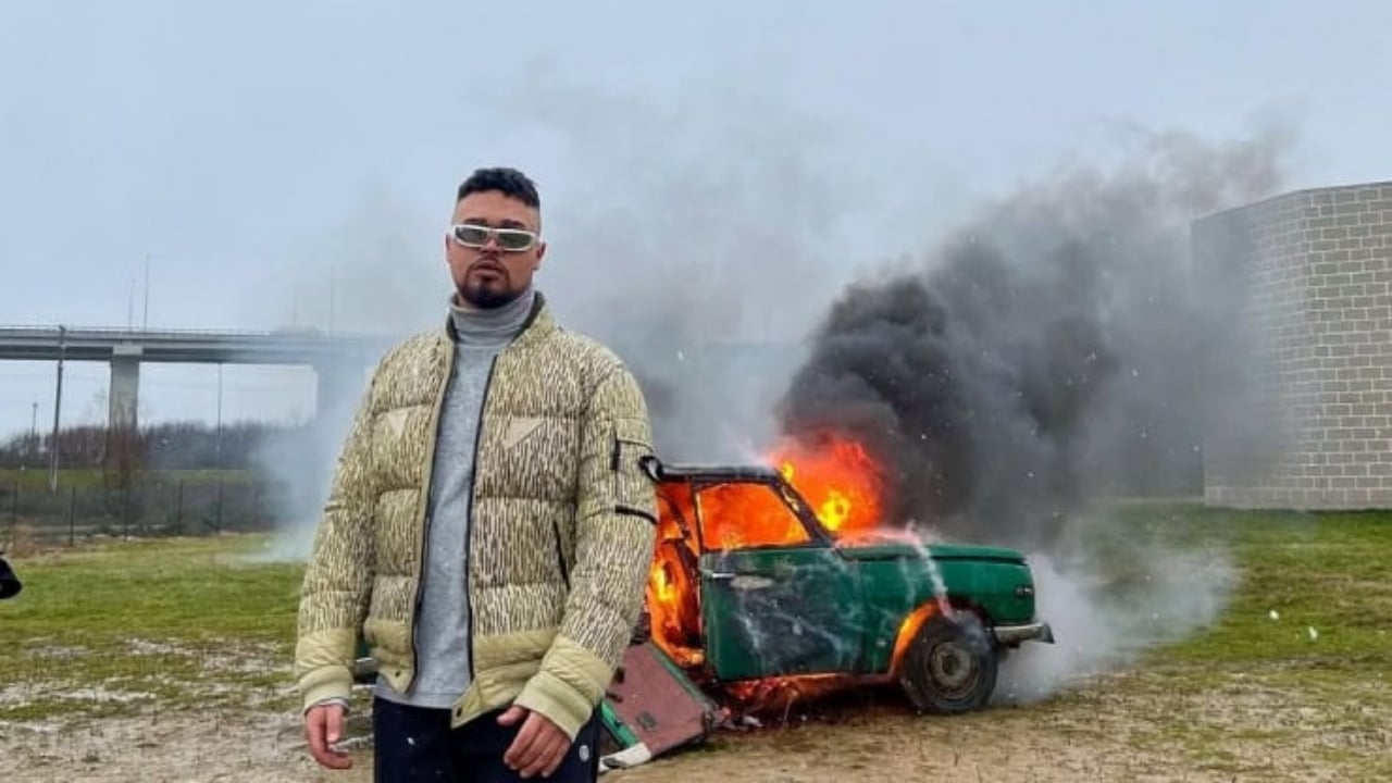 Foto - Havlayarak şarkı yapan rapçi Lvbel C5’in "namaz" çıkışı olay oldu! Herkes şaştı kaldı