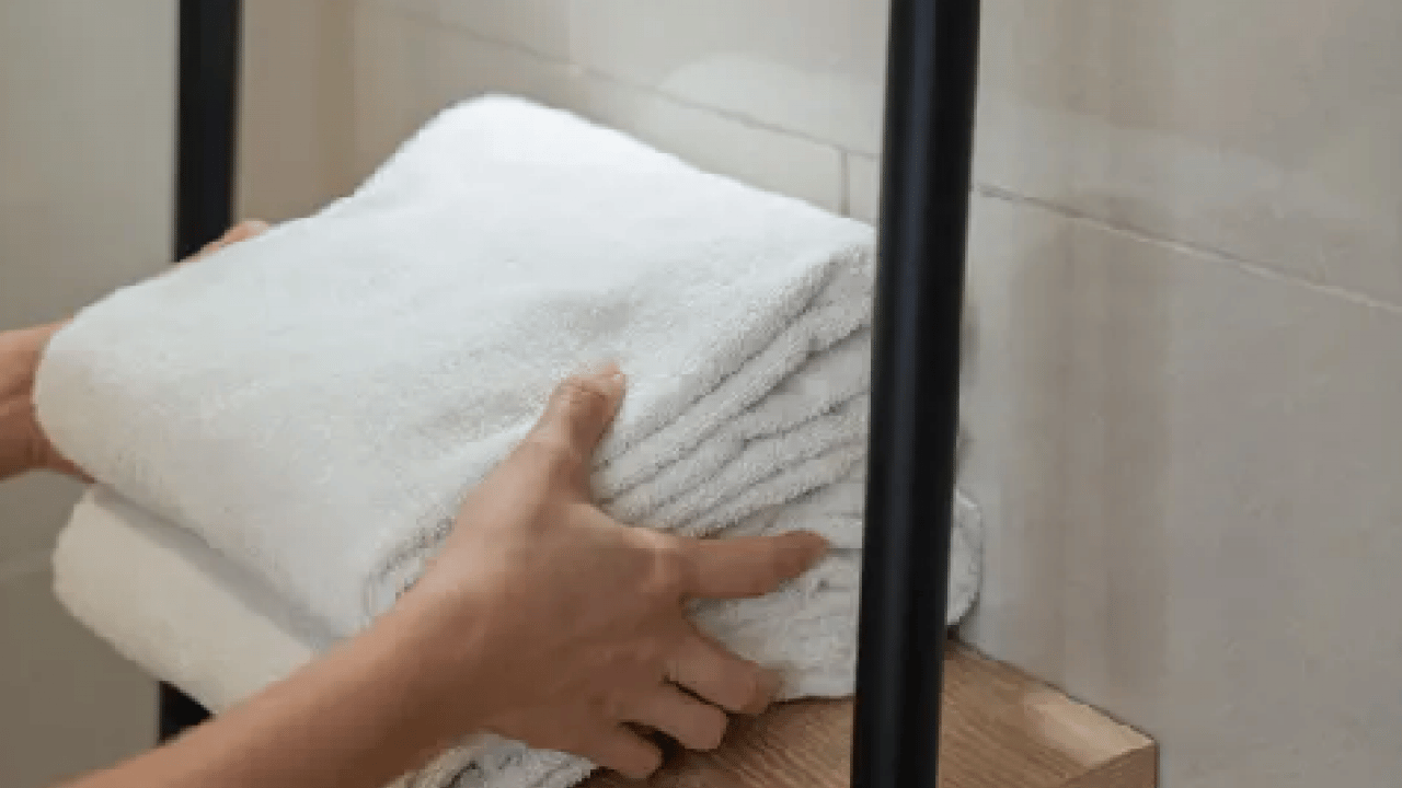 Foto - Havluları sakın banyoda saklamayın çünkü... Küf, kötü koku ve öyle şeyler var ki....