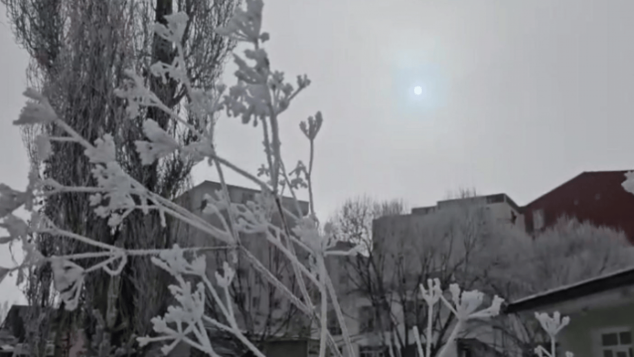 Foto - Hayat durma noktasına geldi! O ilçe adeta buz kesti