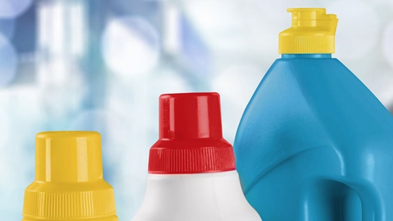 Foto - Hayati kurallar bunlar... Kimse bilmiyor! Çamaşır suyunu sıcak suyla kullanan yandı