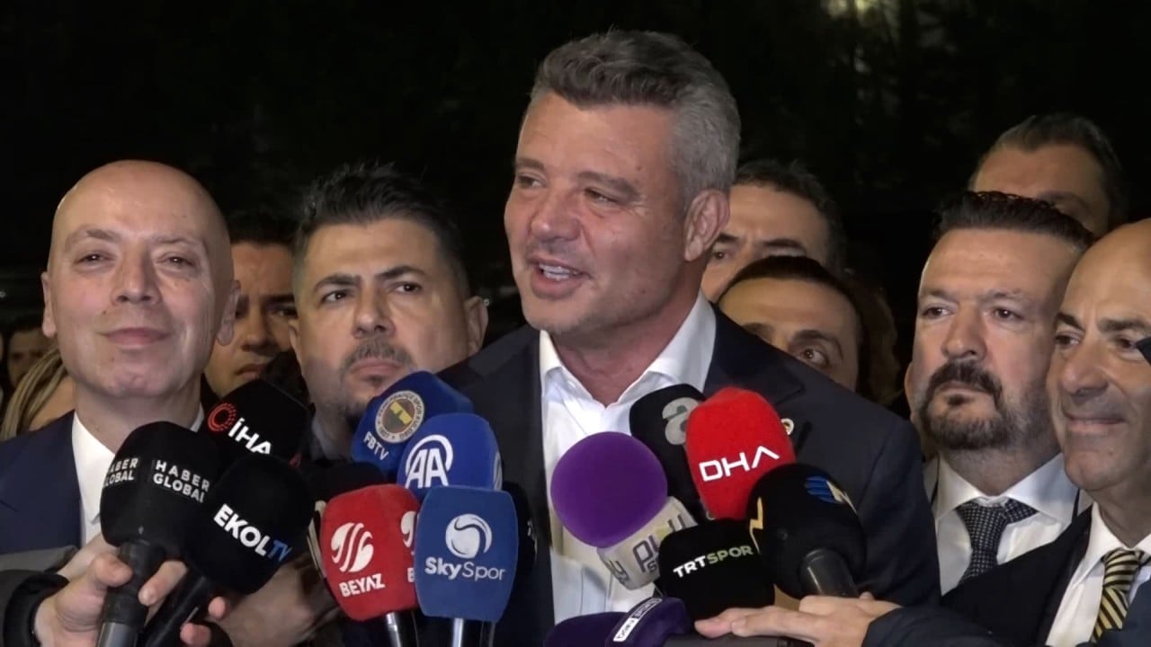 Foto - Haydi hayırlısı... Fenerbahçe kapıya dayandı 'Zirkzee'yi bize verin'