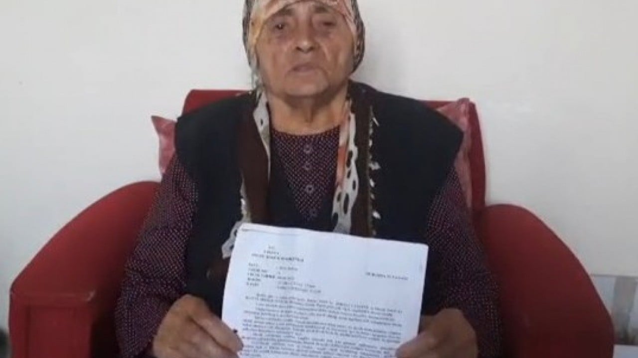 Hayırsız evlat bu olsa gerek 90 yaşındaki anneye görülmemiş vicdansızlık