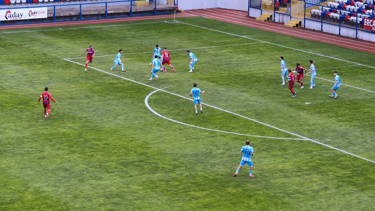 Foto - Helal olsun! Karabük İdmanyurdu'ndan anlamlı hareket