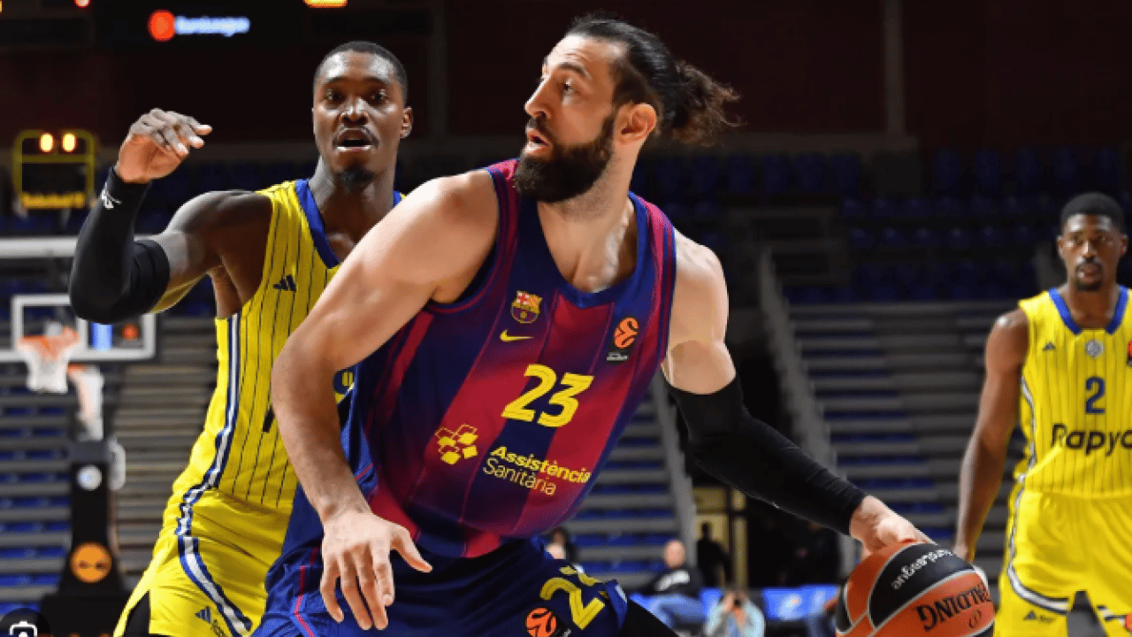 Foto - Helal olsun size! Barça taraftarından dünyaya İsrail dersi: ‘Soykırımcıyı ligden atın!’