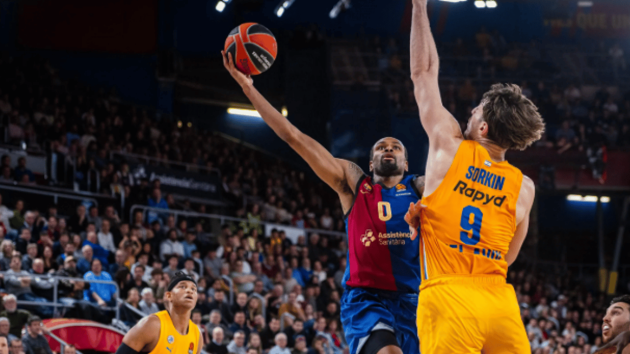 Foto - Helal olsun size! Barça taraftarından dünyaya İsrail dersi: ‘Soykırımcıyı ligden atın!’