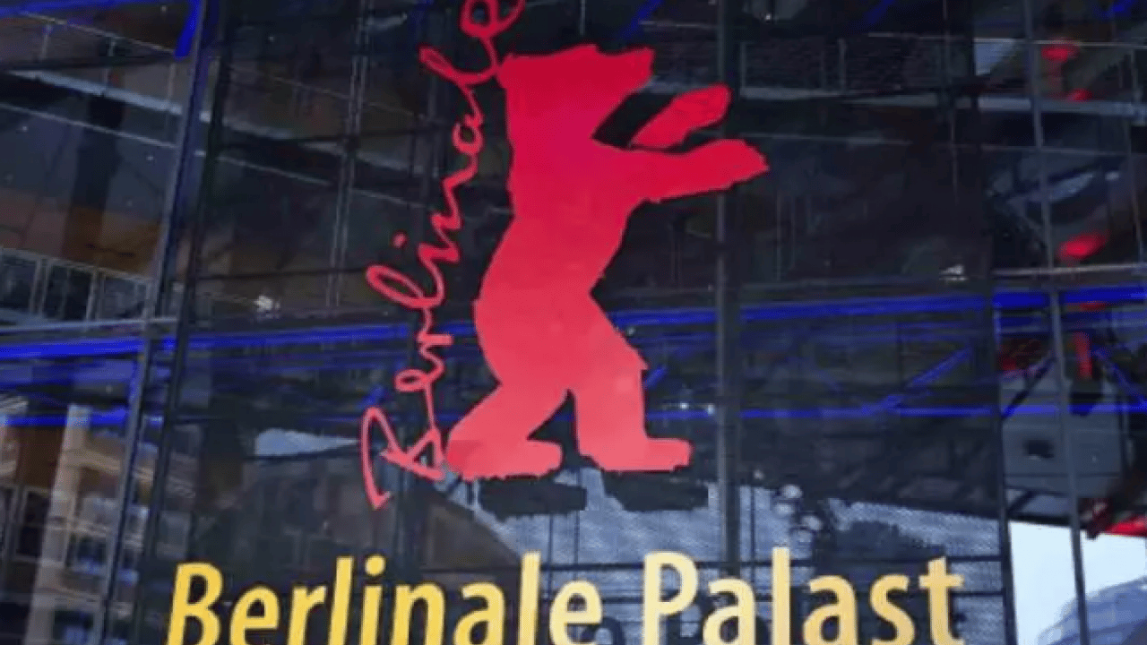 Foto - Helal olsun size: Dünyaca ünlü sanatçılardan Berlinale'ye protesto! 