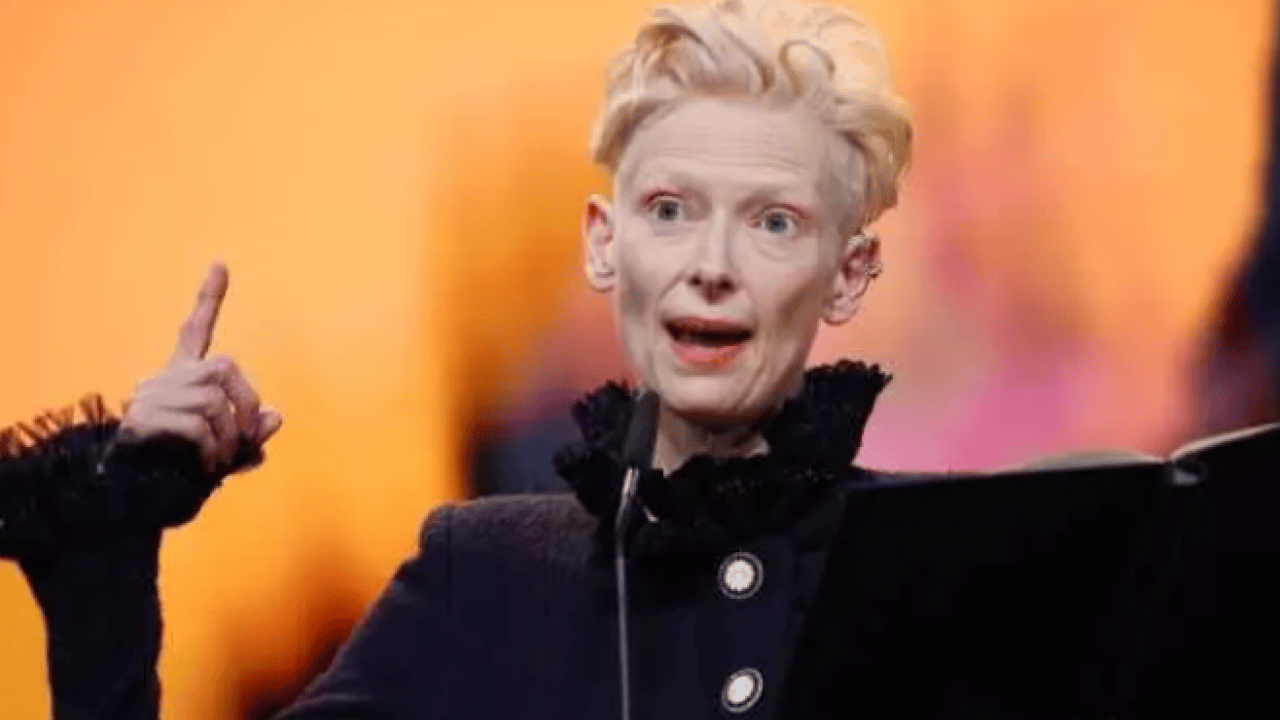 Foto - Helal olsun size: Dünyaca ünlü sanatçılardan Berlinale'ye protesto! 