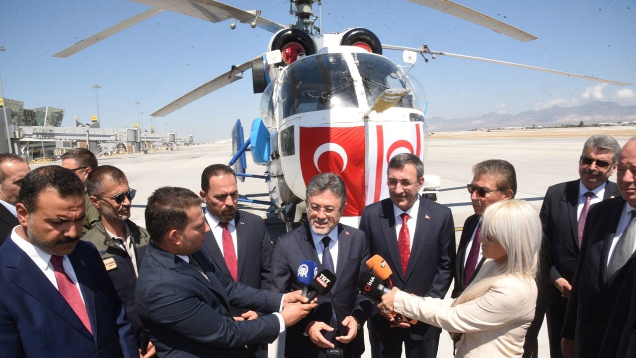Foto - Helikopter törenle teslim edildi: Yavru Vatan'a yeşil vatan desteği