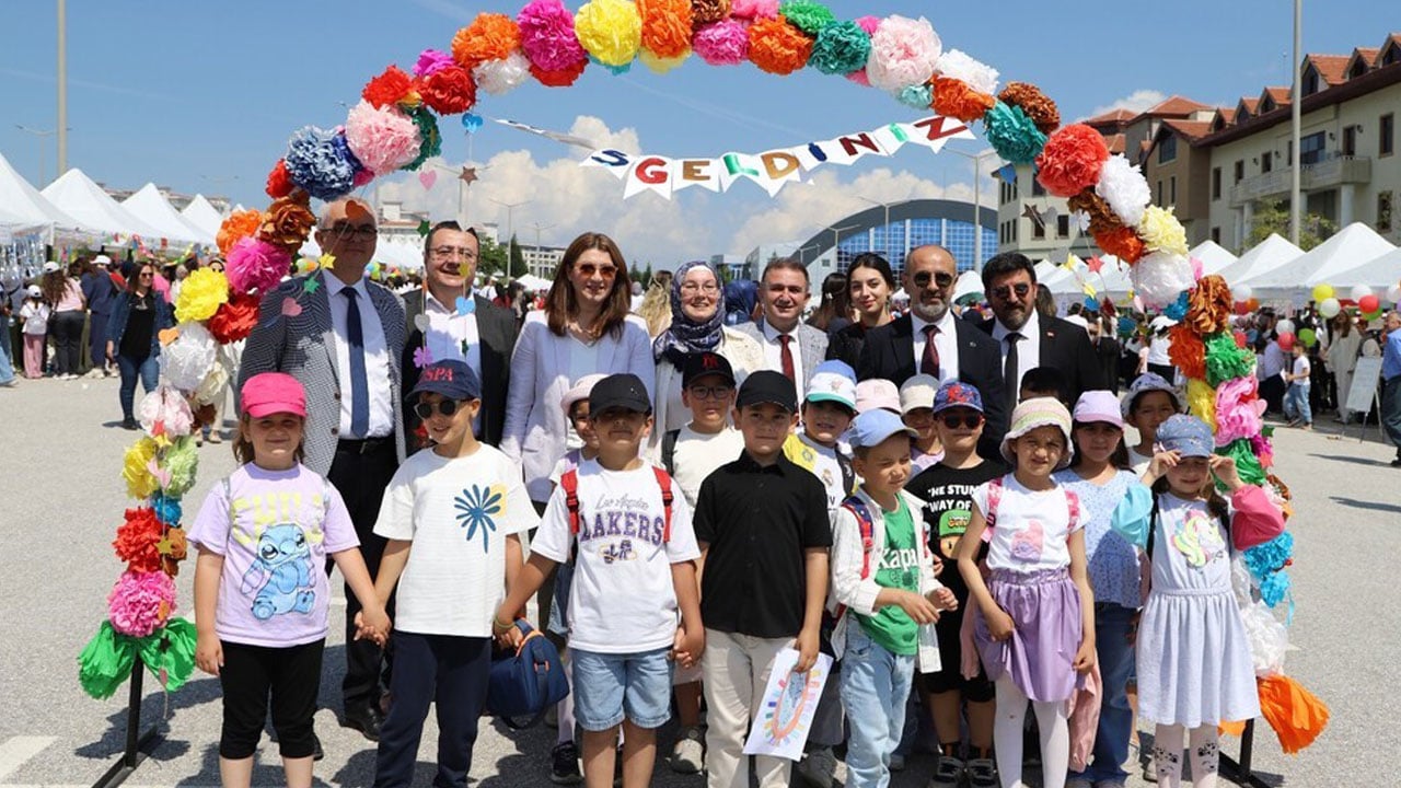 Foto - Hem eğlendiler hem öğrendiler! Çocuk varsa şenlik var