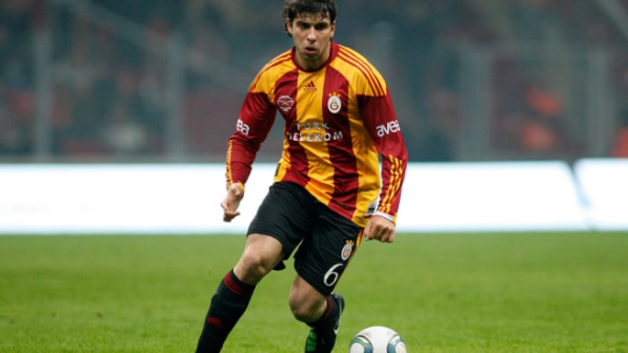 Foto - Hem Galatasaray hem de Liverpool forması giymiş 12 futbolcu