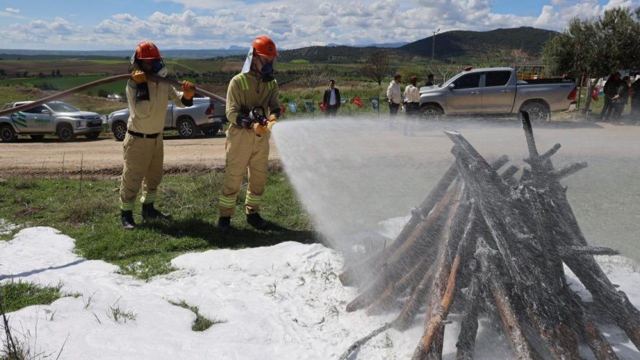 Hem kendileriyle hem zamanla yarıştılar Ateş savaşçılarının TOY'u nefes kesti