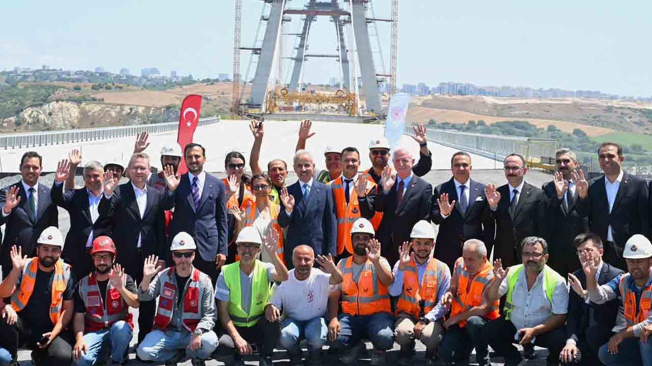 Foto - Hem zamandan hem yakıttan tasarruf: Kuzey Marmara Otoyolu’na son mühür vuruluyor