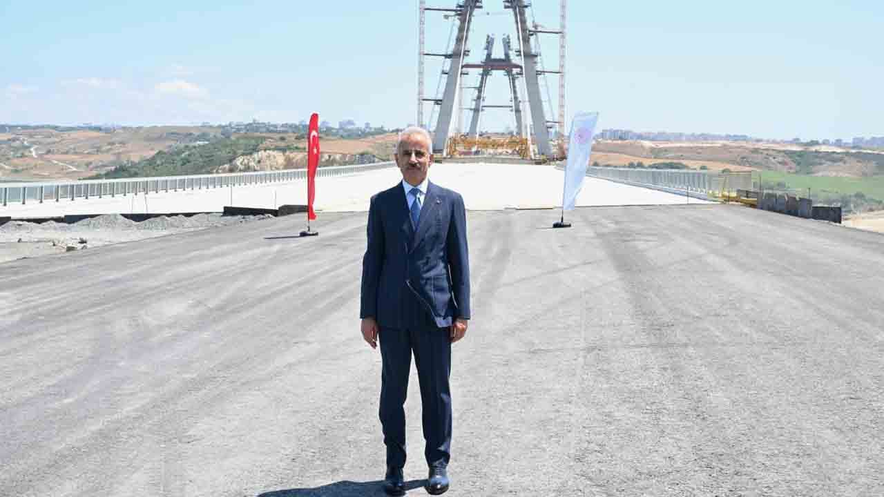 Foto - Hem zamandan hem yakıttan tasarruf: Kuzey Marmara Otoyolu’na son mühür vuruluyor