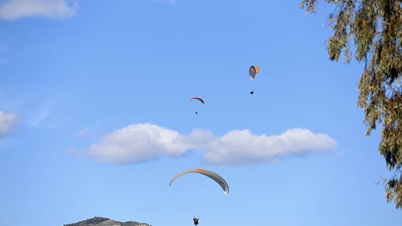 Foto - Her beş Çinliden birini uçuruyoruz