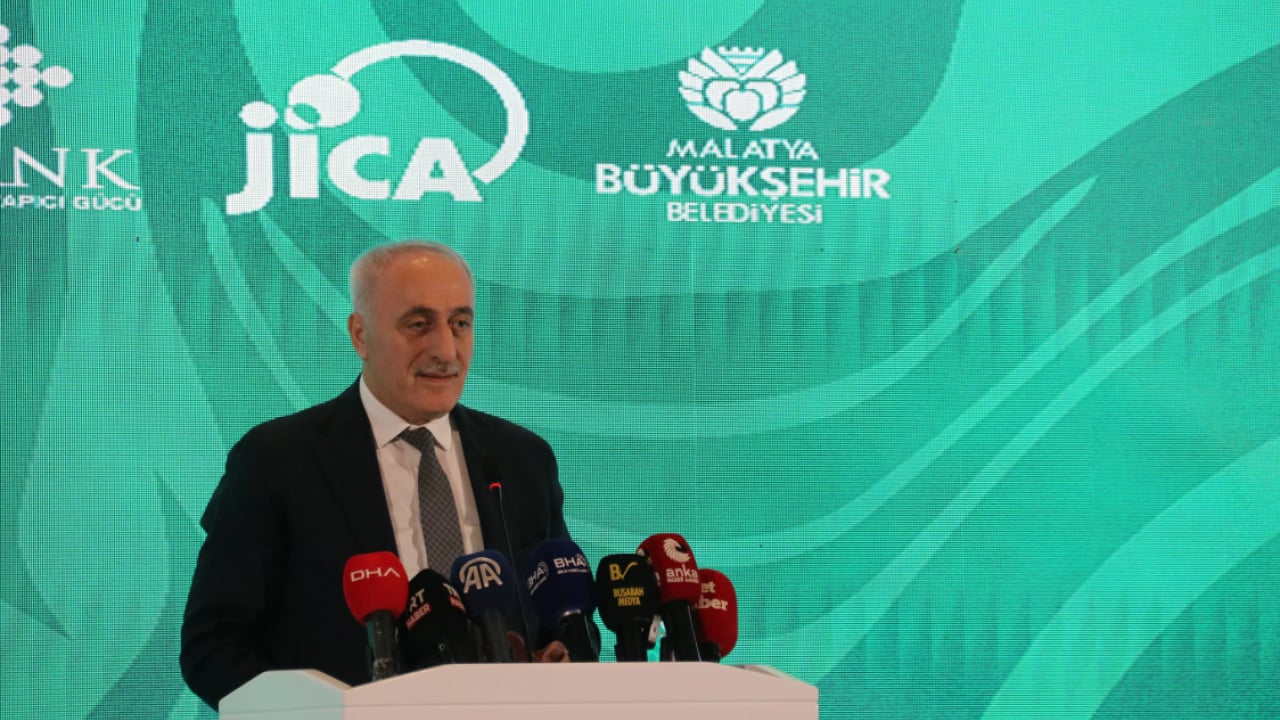 Foto - TOKİ Başkanı Malatya'da konuştu: Her bölgenin iklimine göre konut inşa ediyoruz